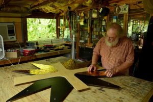 Cain Inc. Wayne Cain Assembling Art Glass