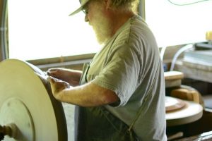 Cain Inc. Wayne Cain Beveling Beveled Glass Leaded Glass Stained Glass Art Glass Henry LANG