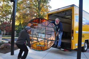 Cain Inc. Wayne Cain Daniel White Contemporary Art Glass Transporting