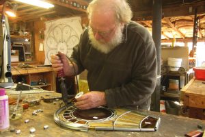 Cain Inc. Wayne Cain Soldering Stained Glass Religous Art Glass