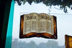 Grace & Glory Lutheran - Bible Window Creation (12) (Medium)